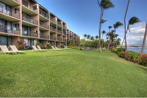 Maalaea Banyans – Maui Vacation Rentals Resort-1