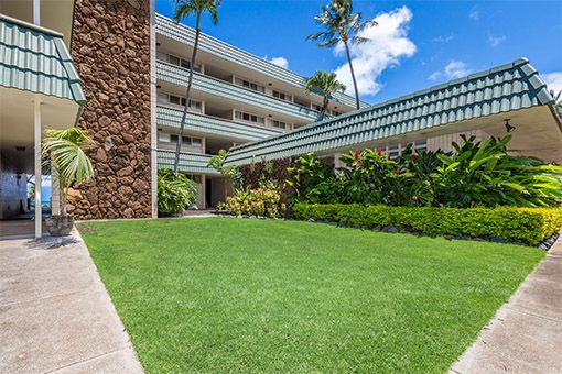 Kahana Reef – West Maui Vacation Rentals Resort-1